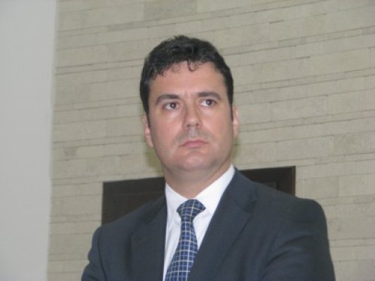 Pricopie: Pentru kilometrul de transport şcolar s-a stabilit un plafon maxim
